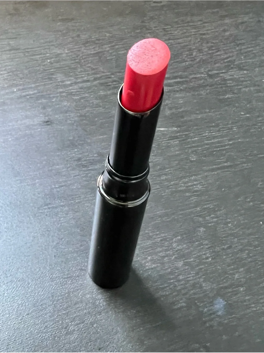 Saie Lipstick Slim Stick in Classic
